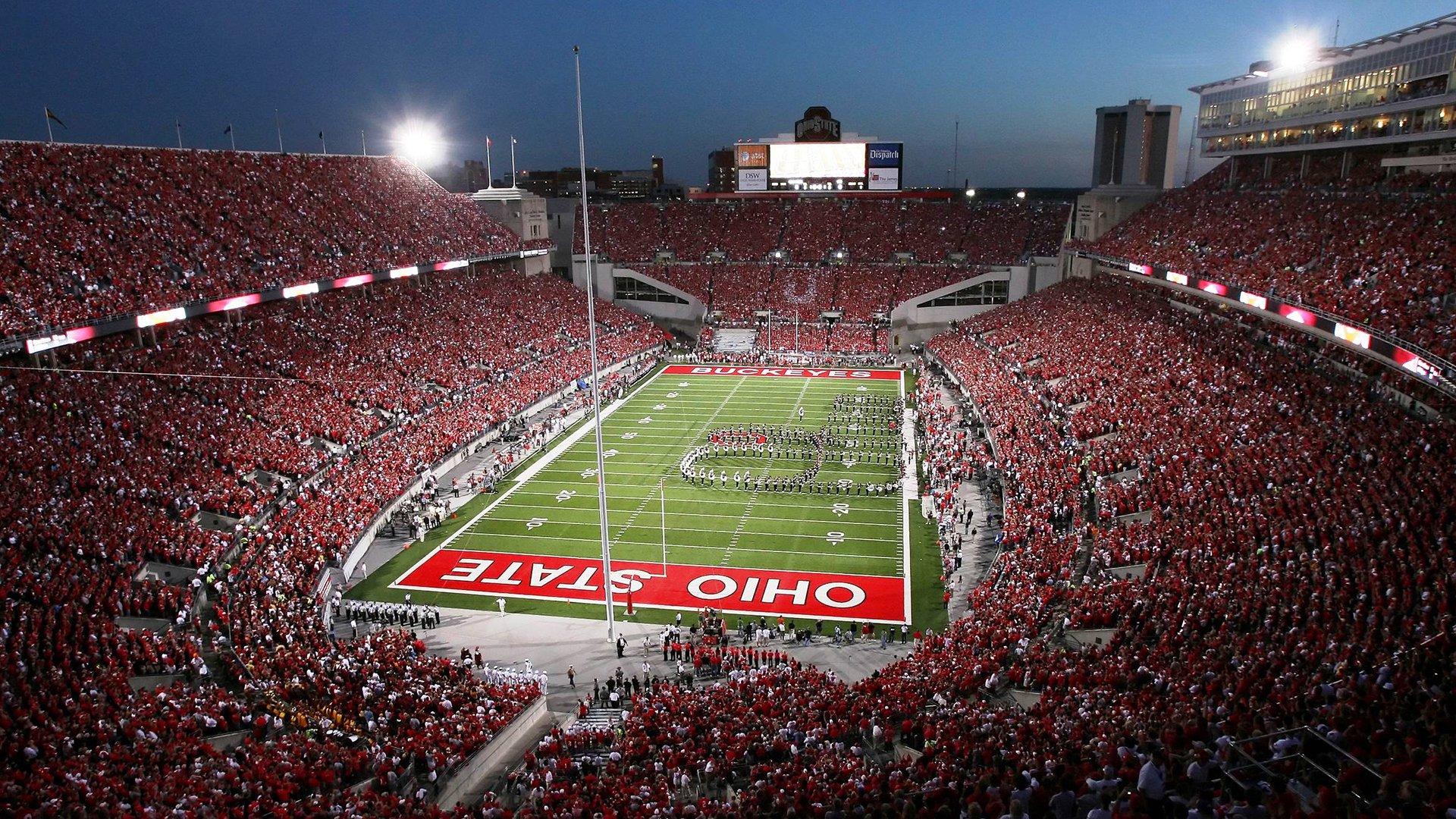 跳出舒适区追冠军梦 汤普森，我们有机会夺冠登顶